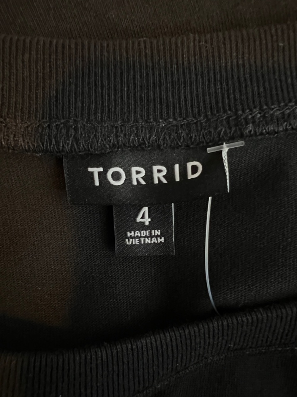 Torrid 4(4X)(26)Cotton Jersey Floral Cutout Relaxed Short Sleeve Crewneck TShirt - Picture 9 of 13